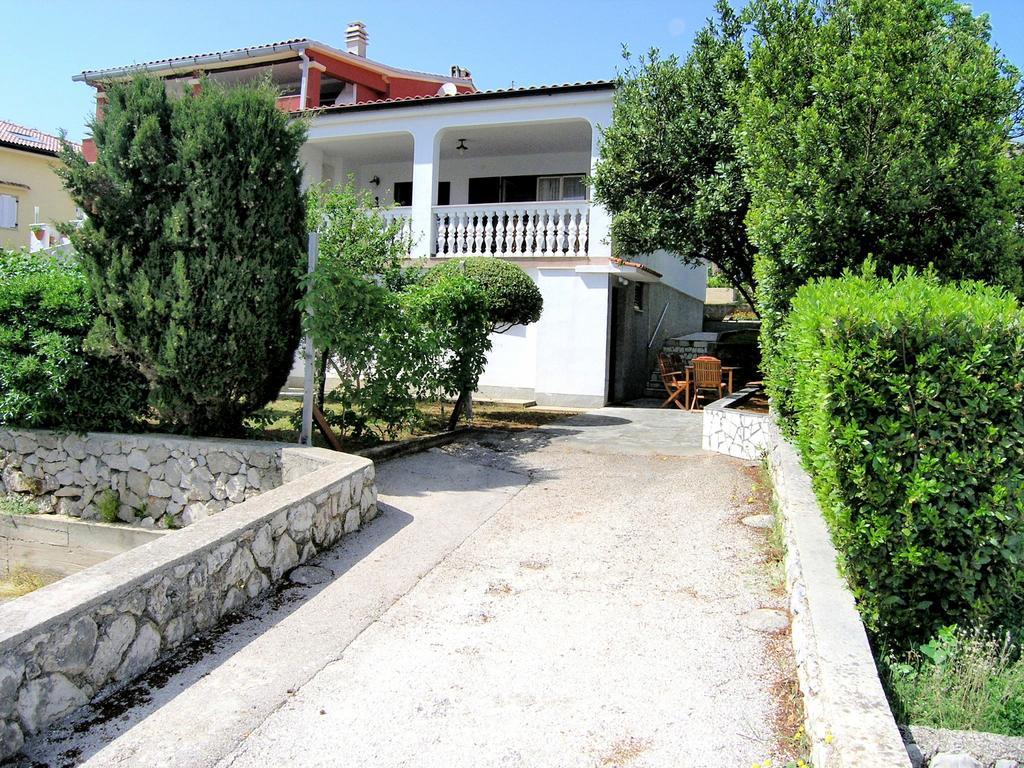 Studio Apartment Tamara Krk Town Rum bild